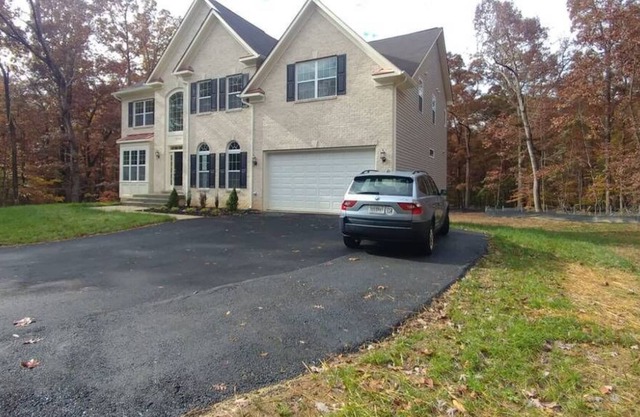 NEW LISTING in Clifton VA. New Luxury Family Home in Greater Washington DC