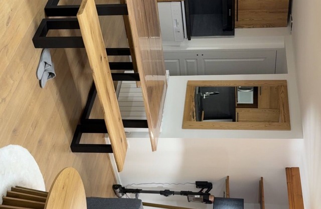 New luxury apartment at the foot of the slopes sleeps 8