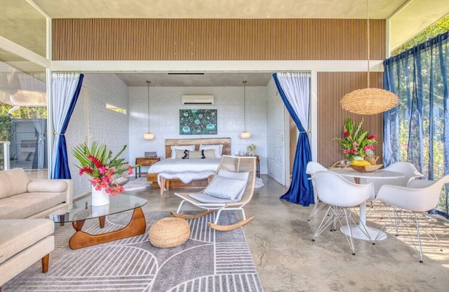 NEW! Mid-Century Luxury Casita Oceanview!