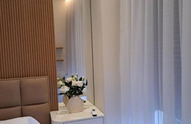 New modern apartment 5 minutes to cable car