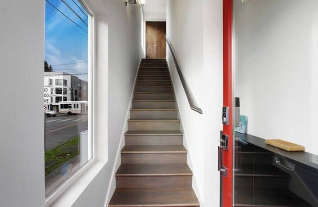 NEW! Modern Ballard Townhome w/Rooftop + Parking