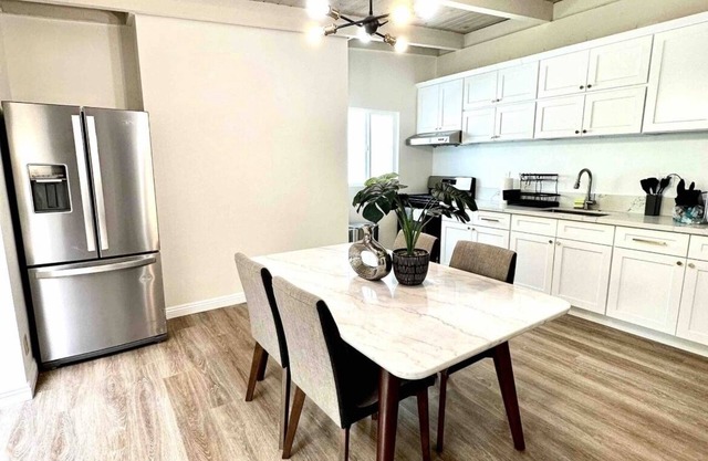 New Quiet Renovated 2BD/1BA