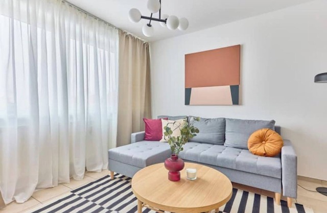 New Rosalia Stylish Living, Central Experience