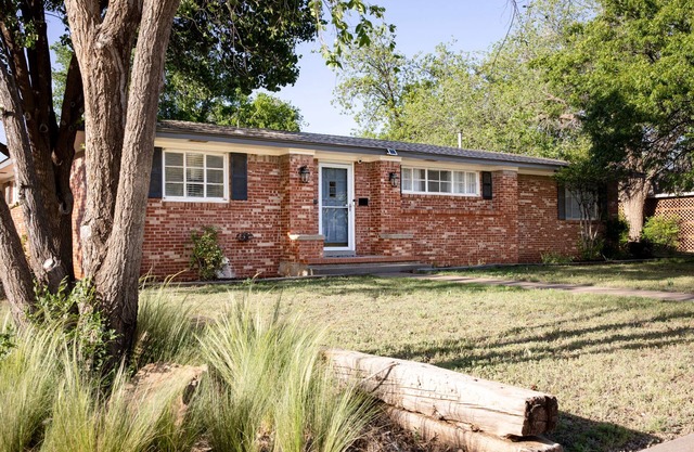 New - Spacious 4B2B House in Tech Terrace