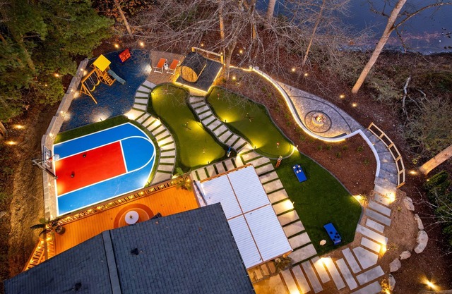 *New* | Stunning 5BR w/Hot Tub, Sauna, Firepit & Theater | 20 Mins to Asheville