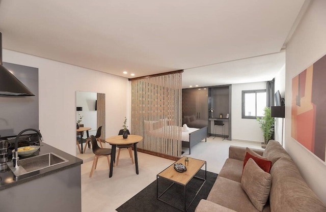 New Superbe Studio + Terrace + Parking