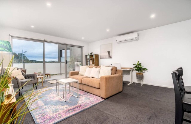 New to VRBO: Top floor Unit, Rural Views, Close to Everything!