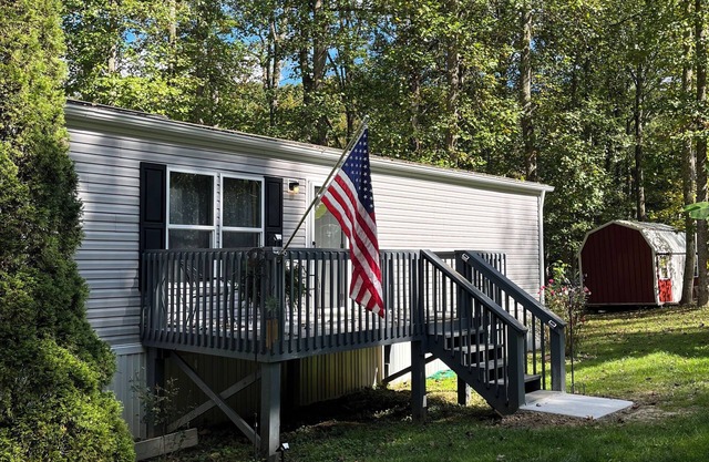 Newer 2-bdrm mobile home, close to Wildcat ATV Park, riders welcome!
