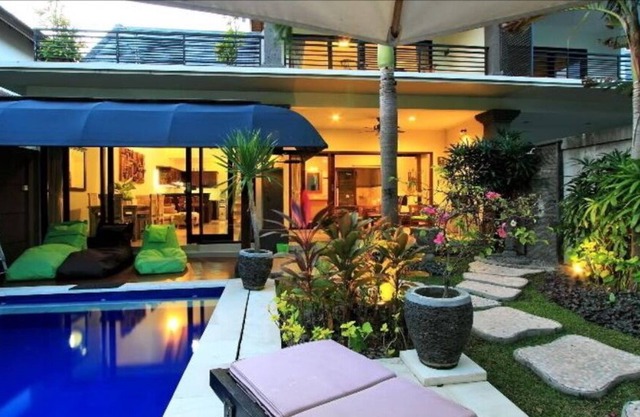 Newly modernised 2 bed villa, private complex, Legian