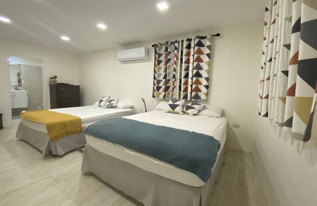 Newly renovated 3 bedroom home in Oistins. 5 min drive from beaches!
