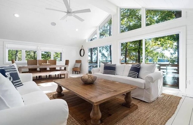 Newly renovated beauty on main lake with sunrise to sunset panoramic views!