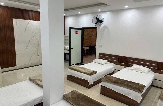 Nhớ Homestay offers unique tours and luxurious, comfortable rooms with WiFi, AC