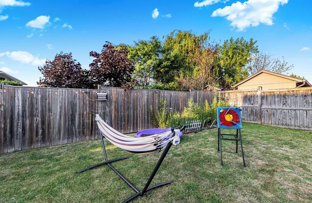 Niagara Retreat|HotTub|Sauna|Games|15 Min to Falls