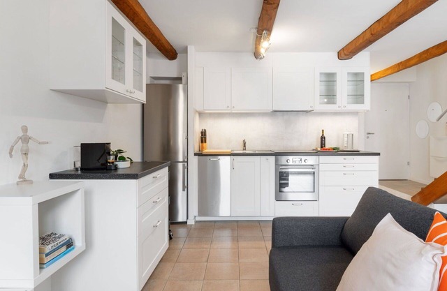 Nice apartment for 4 guests with A/C, WIFI, TV, terrace, pets allowed and parking