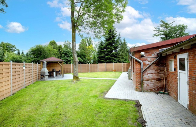 Nice apartment for 6 guests with WIFI, TV and patio