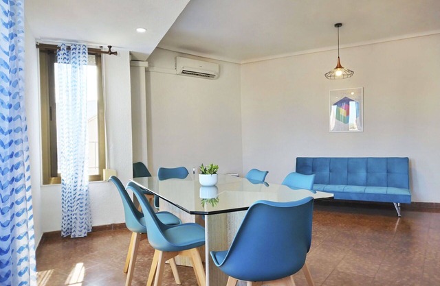 Nice apartment for 6 guests with A/C, WIFI and TV