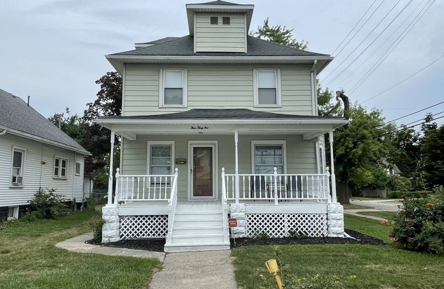 Nice Entire House, Minutes from Downtown