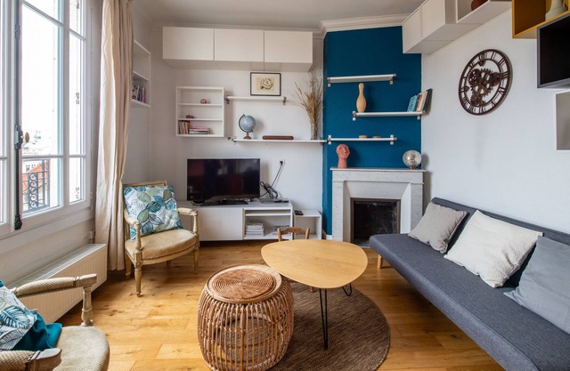 Nice family apartment at the gates of Paris