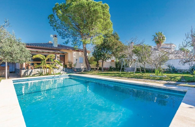 Nice home in Arcos de la Frontera