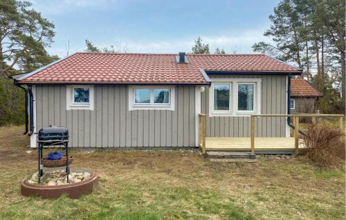Nice Home In Borgholm With Sauna