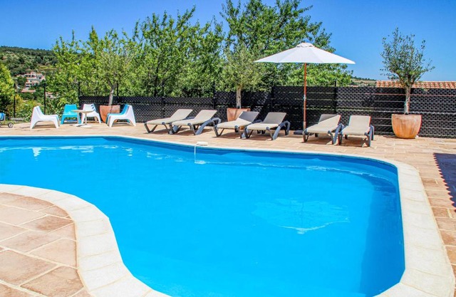 Nice Home In Caunes Minervois With Wifi