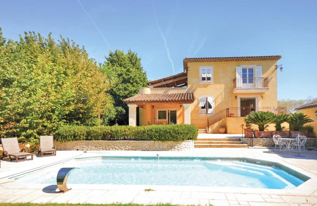 Nice home in La colle sur loup with 5 Bedrooms, Private swimming pool and Outdoor swimming pool