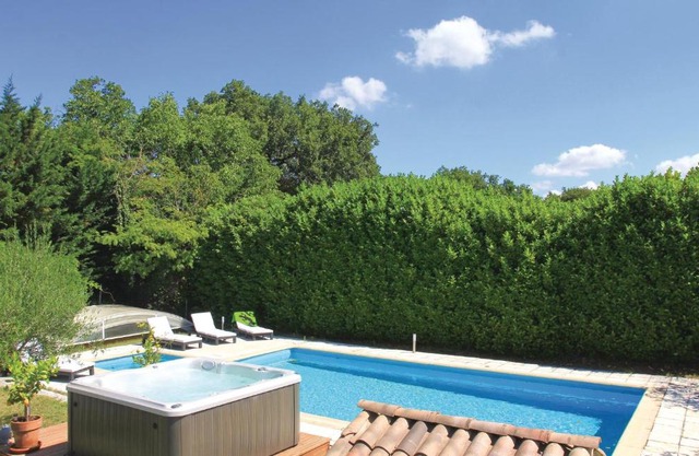 Nice home in Puygiron with Jacuzzi, Sauna and Outdoor swimming pool