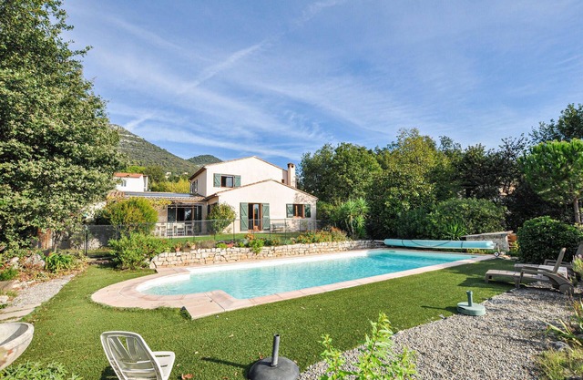 Nice home in Saint-Jeannet