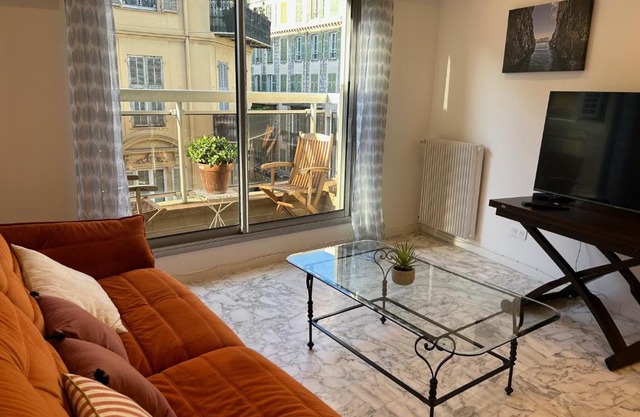 Nice la Belle, city centre 1 bed, 2 terrace, quiet