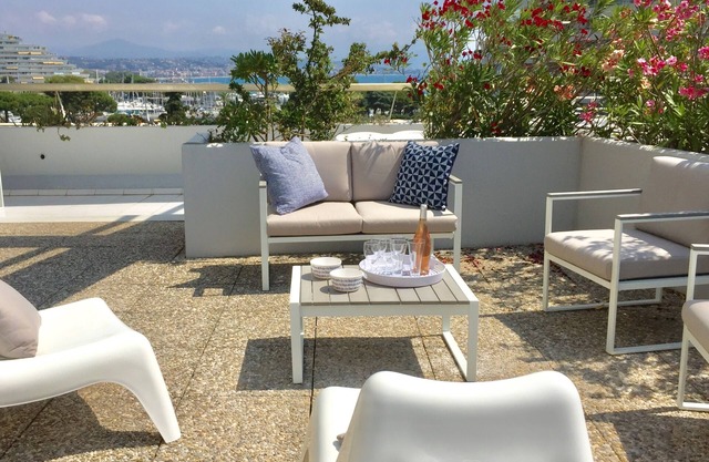 Nice sea view apartment - Large terrace