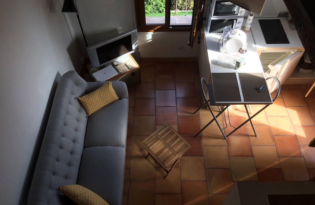 Nice Studio in a detached house in Falicon