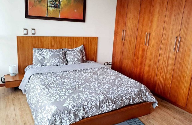 Nice Suite in the center of Cuenca, quiet and safe area, Pet friendly.