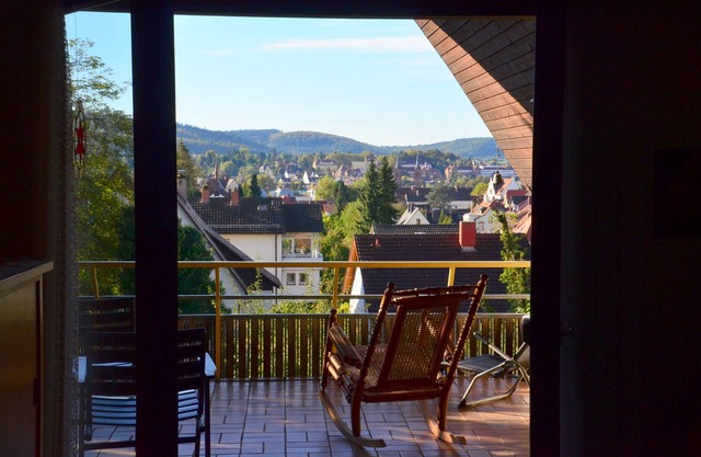 Nichtraucher-Ferienwohnung 65 bzw. 75 qm, 2 Schlafräume, 1 Wohnzimmer, max. 4 Personen
