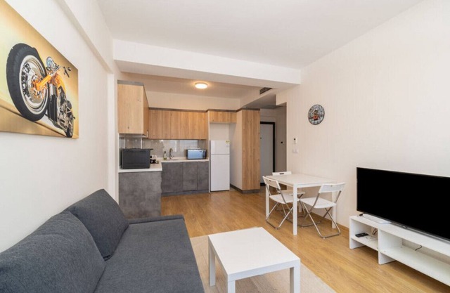Nifty Flat with Shared Pool in Kepez