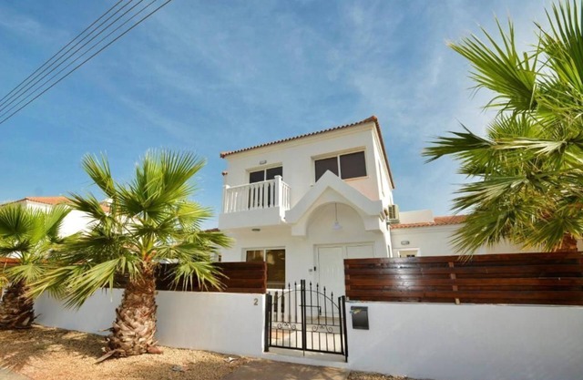 Nissi Palms 4 Bedroom Villa with Private Pool in Agia Napa