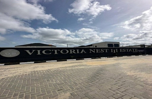 nModern 4BR Apartment | Central Location | Ideal for Families & Business Trips