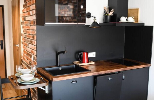 No. 5 Moderm center apartment