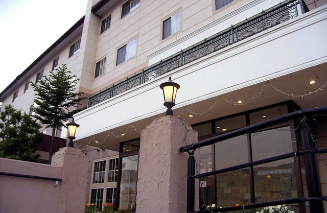 Nonsmoking Lakeside twin room vs 2 meals inc/Chino Nagano