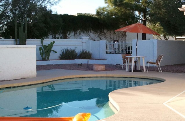 North Phoenix-Moon Valley 1800 Sq Ft Patio Home