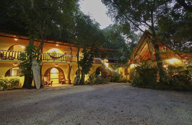 Nosara Sunrise Bed and Breakfast, Coral Room