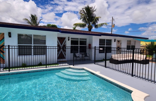 nPrivate & cozy Studio. Great location, Private Pool at the villa&Near the beach