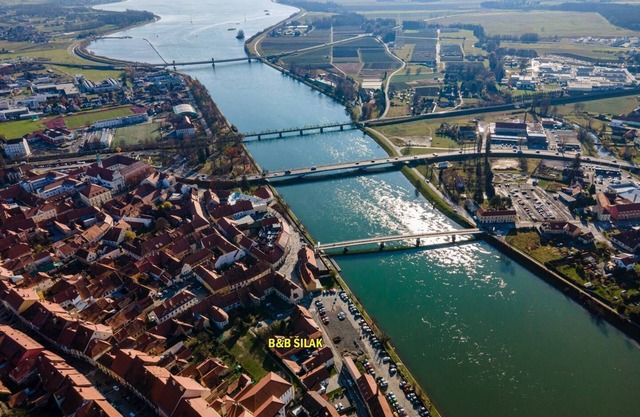 nThe house is a cultural monument located by the river Drava.nn.