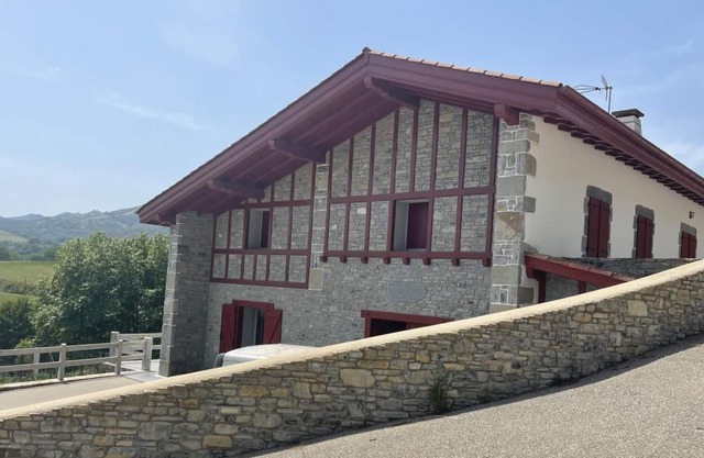 Nurginia - Helette - Gîte