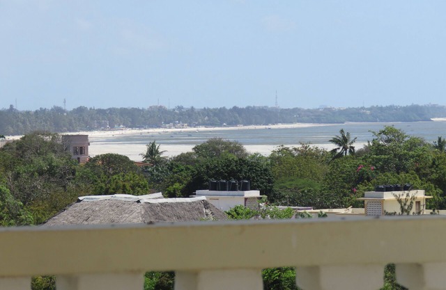 Nyali Ocean View Apartment