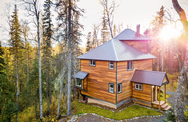 Oakley Inn, 3 bedroom 2 bath, sleeps 8