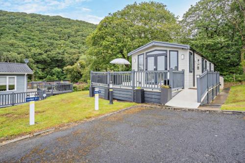 Oakstream lodge 21