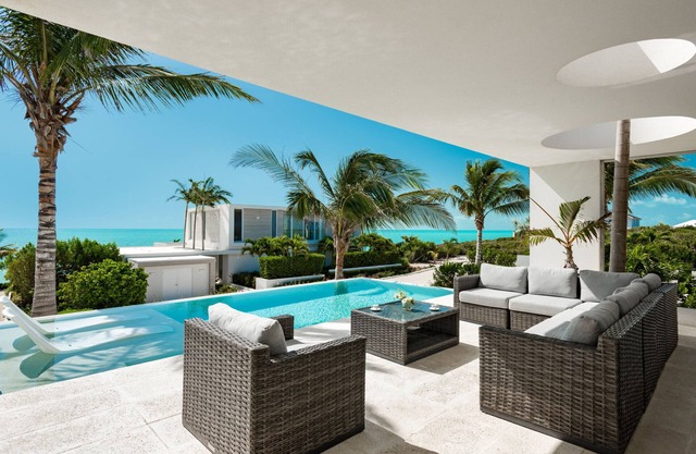Ocean Dream 3 BR Villa Blue - Ocean View