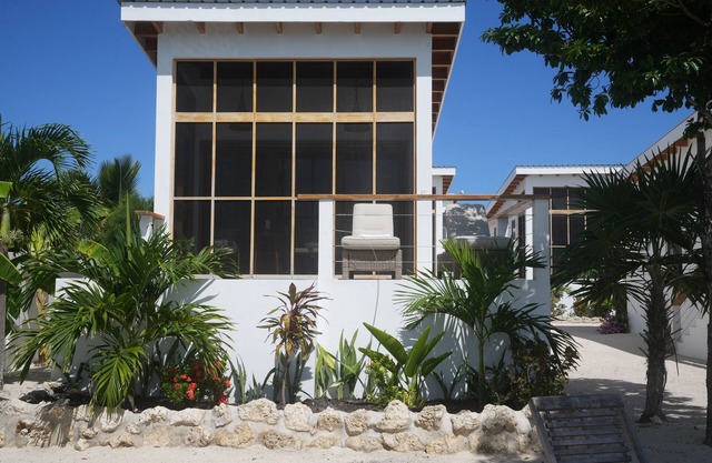 Ocean Front Wellness Resort with 4 Private Casitas Secret Beach, Belize