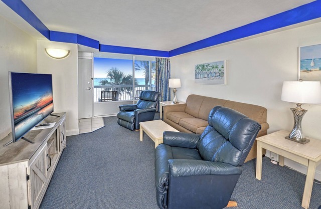 Ocean Front 1 Bedroom-Pools Closed-Construction Deals