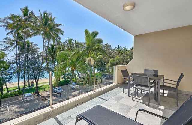 Ocean Front 2 Bedroom Paringa Apartment